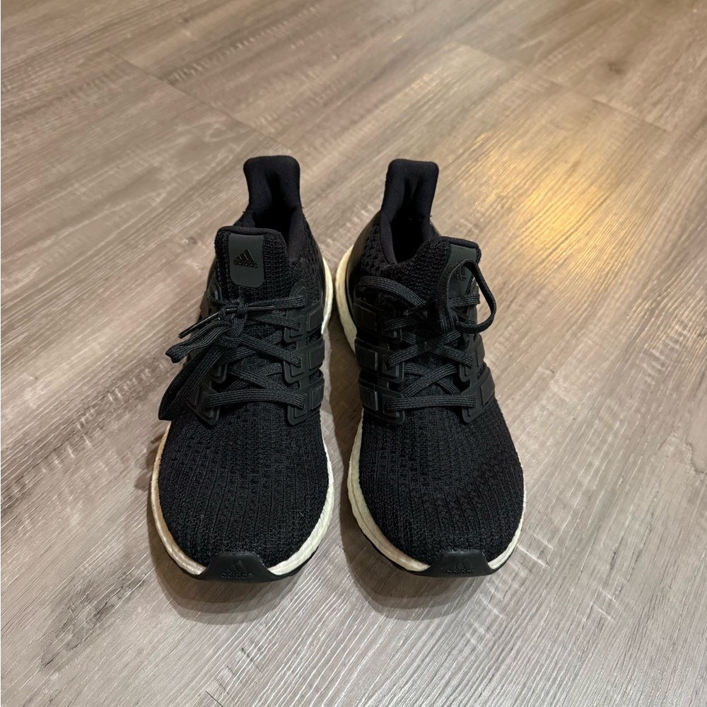 Women’s Adidas Black and White Athletic Sneakers - Size 7 - Picture 3 of 6